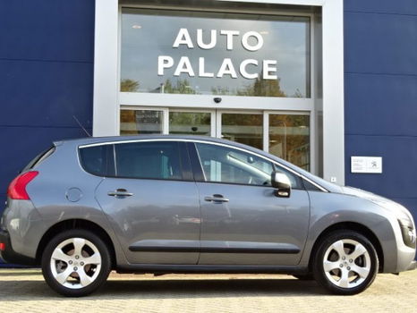 Peugeot 3008 - 1.616V156PK ST|Panodak|Nav|17''Lmv|Pdc|Clima| - 1