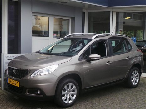 Peugeot 2008 - 1.2 PureTech 82pk Blue Lion met Navigatie - 1