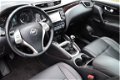 Nissan Qashqai - 1.2 Tekna Pano Leder Navi Trekhaak 19INCH Lane ’14 - 1 - Thumbnail