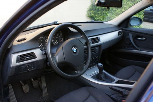 BMW 3-serie Touring - 318i - 2.0 Executive - 1