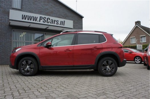 Peugeot 2008 - 1.2 PT Allure Bluetooth/CarPlay/Cruise/LED/Navi/Panorama/PDC/Velgen 110pk RIJKLAAR €1 - 1