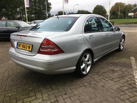 Mercedes-Benz C-klasse - 320 Avantgarde Origineel AMG pakket Youngtimer - 1