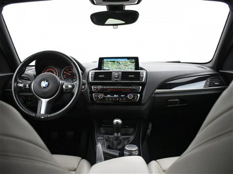 BMW 1-serie - 116d EDE URBAN H.E. + LEDER / LED / SPORTSTOELEN / NAVI PRO / KEYLESS - 1