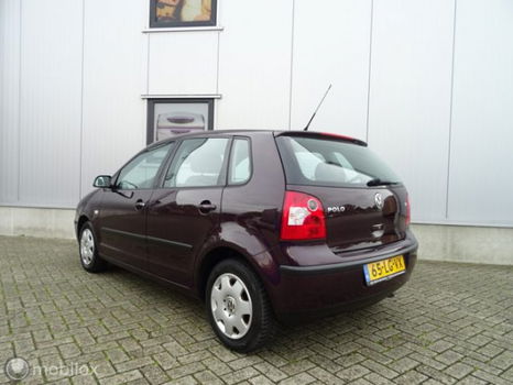 Volkswagen Polo - 1.4-16V - 1