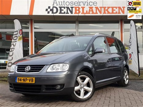 Volkswagen Touran - 2.0-16V FSI Trendline BJ.2004 / 2e Eigenaar / Airco Ecc / LMV / Cruise Control - 1