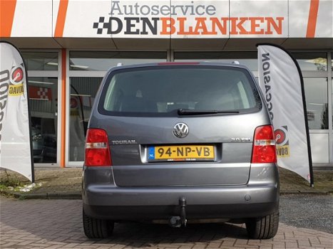 Volkswagen Touran - 2.0-16V FSI Trendline BJ.2004 / 2e Eigenaar / Airco Ecc / LMV / Cruise Control - 1