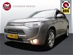 Mitsubishi Outlander - 2.0 PHEV Instyle INCL BTW LEER/CAMERA/AUTOMATISCHE KLEP/OPEN DAK - 1 - Thumbnail