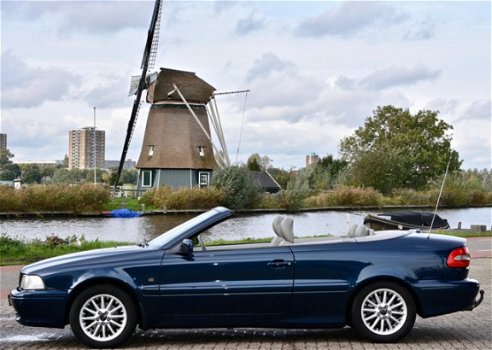 Volvo C70 Convertible - 2.0 T Sport Nieuw cabrio dak mooie auto - 1