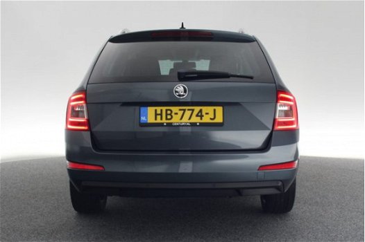 Skoda Octavia Combi - 1.2 TSI Edition Businessline NAVI / CLIMA / STOELVERWARMING / CRUISE / LM VELG - 1