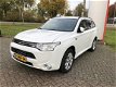 Mitsubishi Outlander - 2.0 PHEV Instyle plus Navi Trekhaak rijklaar incl BTW - 1 - Thumbnail