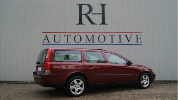 Volvo V70 - 2.4 Comfort Line Youngtimer - 1