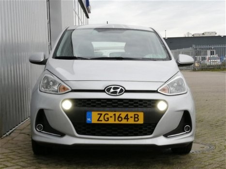 Hyundai i10 - 1.0i 66pk Comfort (Navi, PDC) - 1