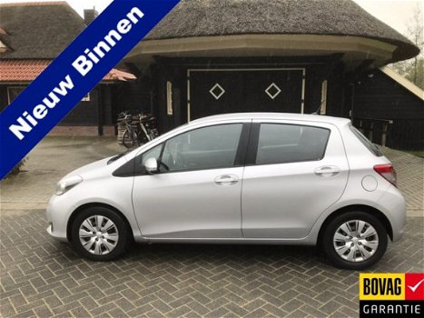 Toyota Yaris - 1.3 VVT-i Aspiration.automaat.Navi.Cruise, camera - 1