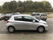 Toyota Yaris - 1.3 VVT-i Aspiration.automaat.Navi.Cruise, camera - 1 - Thumbnail