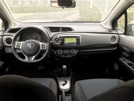 Toyota Yaris - 1.3 VVT-i Aspiration.automaat.Navi.Cruise, camera - 1