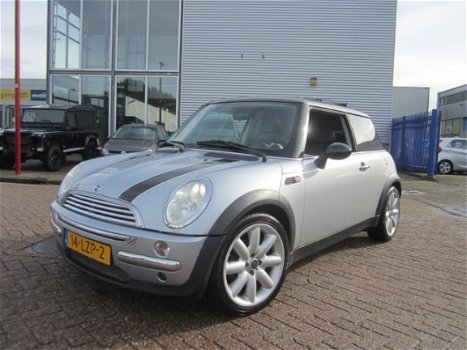 Mini Mini Cooper - 1.6 l Xenon l Leer l Navi l Panodak l Youngtimer - 1