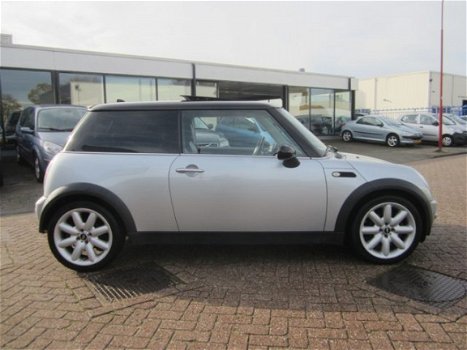 Mini Mini Cooper - 1.6 l Xenon l Leer l Navi l Panodak l Youngtimer - 1