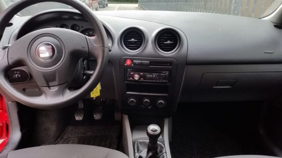 Seat Ibiza - 1.2-12V Trendstyle / Airco / Nieuwe APK - 1