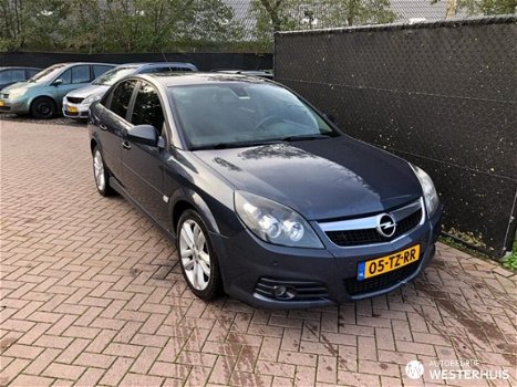 Opel Vectra GTS - 1