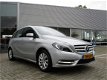 Mercedes-Benz B-klasse - 180 Ambition Navigatie Bi-Xenon Trekhaak Zitcomfort pakket 16'' Nieuwe APK - 1 - Thumbnail