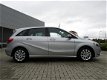 Mercedes-Benz B-klasse - 180 Ambition Navigatie Bi-Xenon Trekhaak Zitcomfort pakket 16'' Nieuwe APK - 1 - Thumbnail