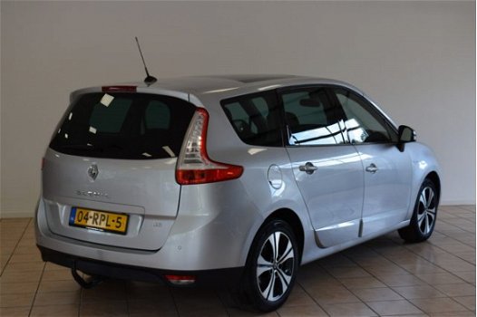 Renault Grand Scénic - 1.5 dCi Bose Automaat/Panoramdak/Xenon/Trekhaak/Navigatie - 1