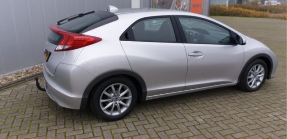 Honda Civic - 2.2D Comfort NAVIGATIE/ WEINIG KILOMETERS - 1