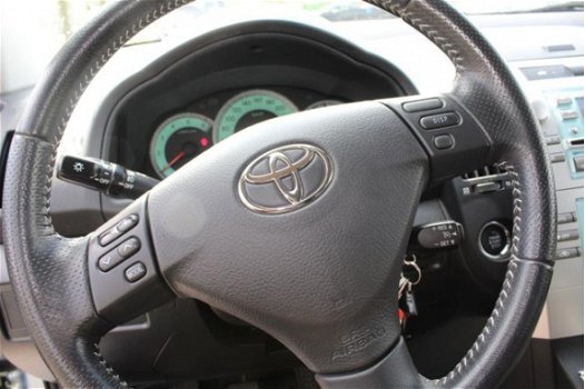 Toyota Corolla Verso - 2.2 D-4D Luna dealeronderhouden FULL OPTIONS - 1