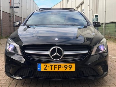 Mercedes-Benz CLA-Klasse - 180 Blue EFF PANO AUT LEER Edition Prestige - 1