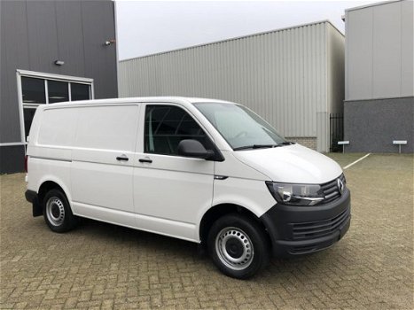 Volkswagen Transporter - 2.0 TDI L1H1 Trendline Airco|Bluetooth|PDC|Cruise Control - 1