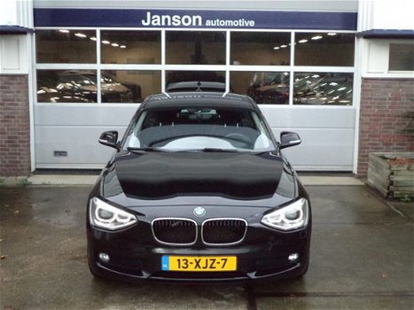 BMW 1-serie - 116i Business+, 5 drs, Fullmap Navigatie, LM Velgen, PDC, Multifunctioneel stuurwiel, - 1