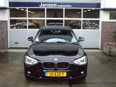 BMW 1-serie - 116i Business+, 5 drs, Fullmap Navigatie, LM Velgen, PDC, Multifunctioneel stuurwiel,