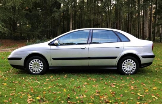 Citroën C5 - 2.0-16V Ligne Prestige AIRCO. APK. NAP. BJ'2003 - 1