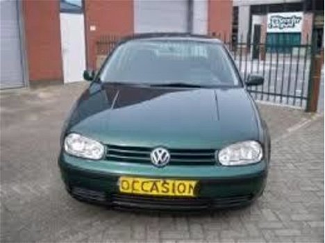 Volkswagen Golf - 1.6 Comfortline - 1