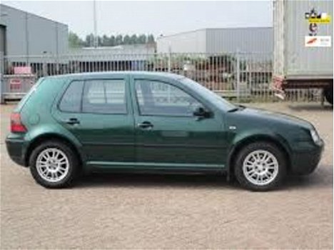 Volkswagen Golf - 1.6 Comfortline - 1