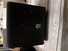 Core V1 zwarte mini cube case computer