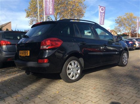 Renault Clio Estate - 1.2-16V Authentique - 1