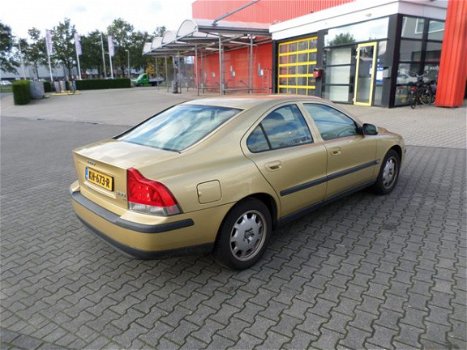 Volvo S60 - 2.4 Edition - 1