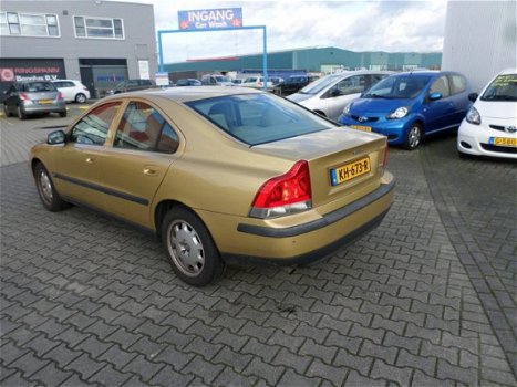 Volvo S60 - 2.4 Edition - 1