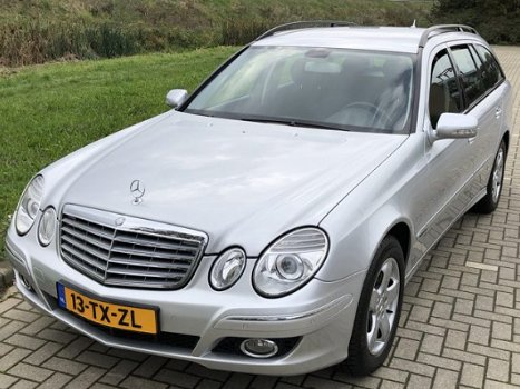 Mercedes-Benz E-klasse - 280 CDI 7-Traps Autom. -Origineel Nederlands geleverd- 160.dkm Nieuwstaat - 1