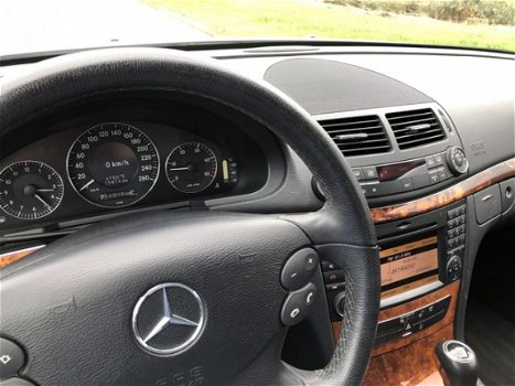 Mercedes-Benz E-klasse - 280 CDI 7-Traps Autom. -Origineel Nederlands geleverd- 160.dkm Nieuwstaat - 1