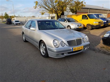 Mercedes-Benz E-klasse - 270 CDI Avantgarde Sedan AUT. Bj:1999 NAP - 1