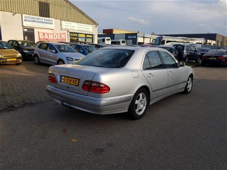 Mercedes-Benz E-klasse - 270 CDI Avantgarde Sedan AUT. Bj:1999 NAP - 1