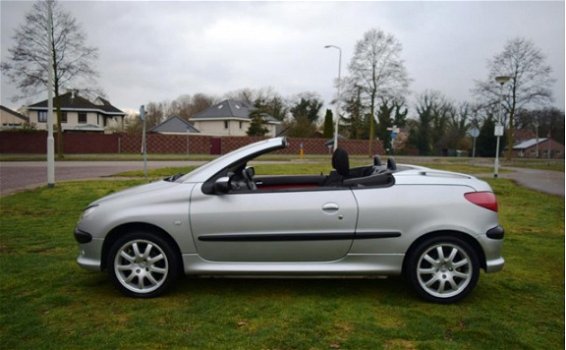 Peugeot 206 CC - 2.0-16V Airco - 1