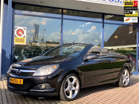 Opel Astra TwinTop - 1.8 Cosmo Clima Cruise NAP Dealeronderhouden - 1