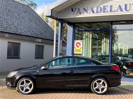 Opel Astra TwinTop - 1.8 Cosmo Clima Cruise NAP Dealeronderhouden - 1