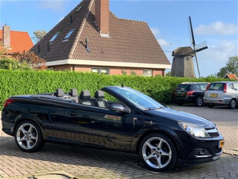 Opel Astra TwinTop - 1.8 Cosmo Clima Cruise NAP Dealeronderhouden - 1