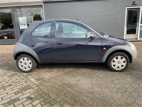 Ford Ka - 1.3 Futura Nieuwe APK 155.000km 2005 Airco - 1