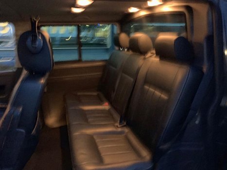 Volkswagen Transporter Caravelle - 2.5 332 Comfortline * XENON * AUTOMAAT REVISIE * AIRRIDE * NAP - 1