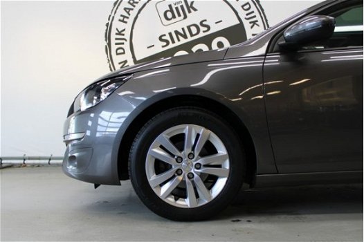 Peugeot 308 - 1.2 PureTech Blue Lease Executive NAVIGATIE LEDER 16 INCH PANORAMADAK CAMERA - 1